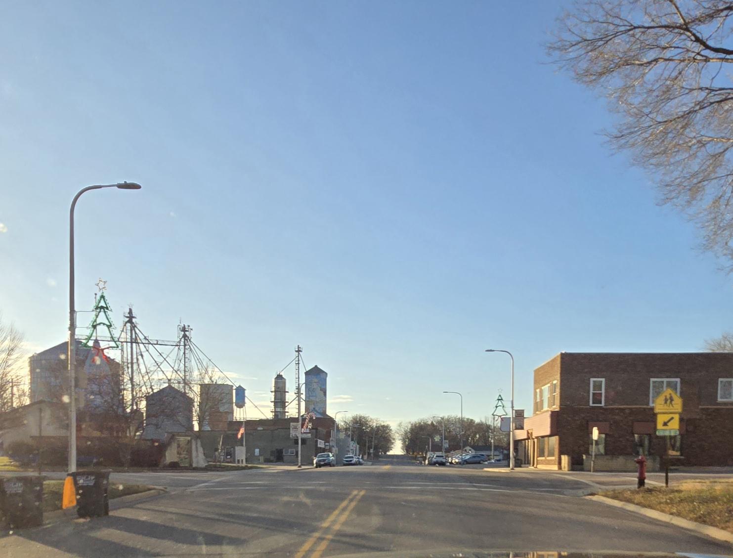 Main St